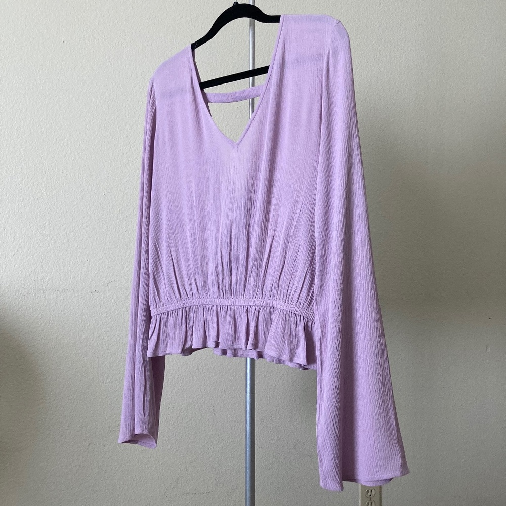 Express (New without Tags) Blouse / Top / Size M / Lilac